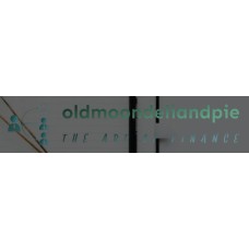 oldmoondeliandpie.com